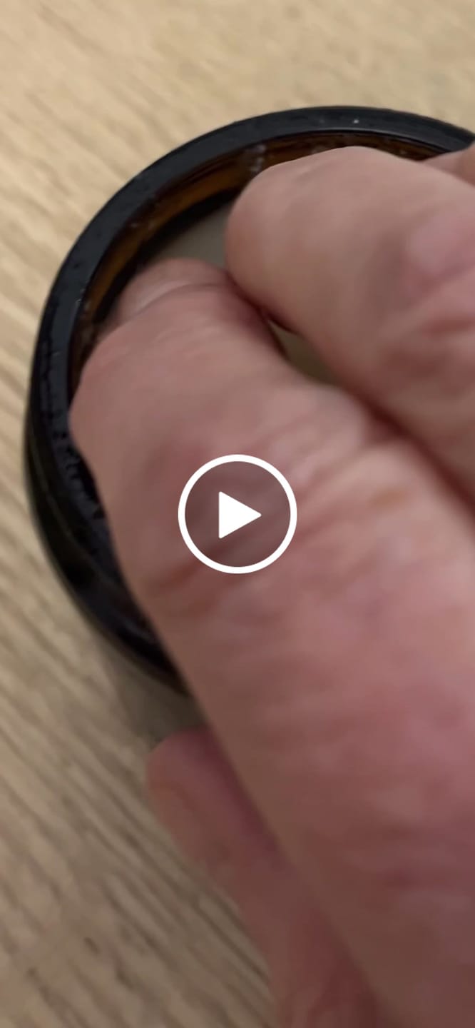 Customer video review of Le Nettoyant Visage