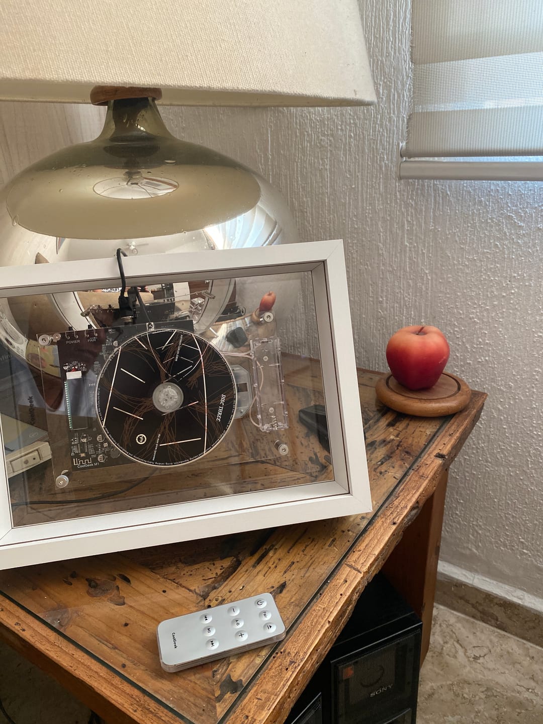 Customer photo review of M1 Music Frame CD Player