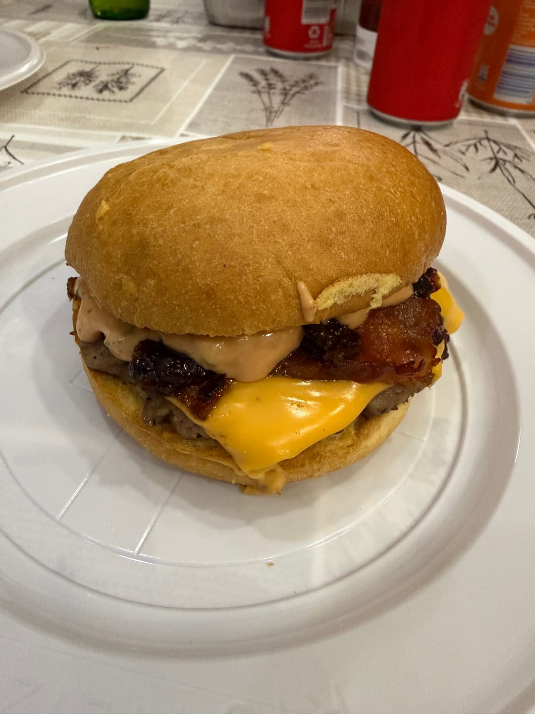 Customer photo review of Rosa Supreme, la salsa burger di Mr.Dobelina