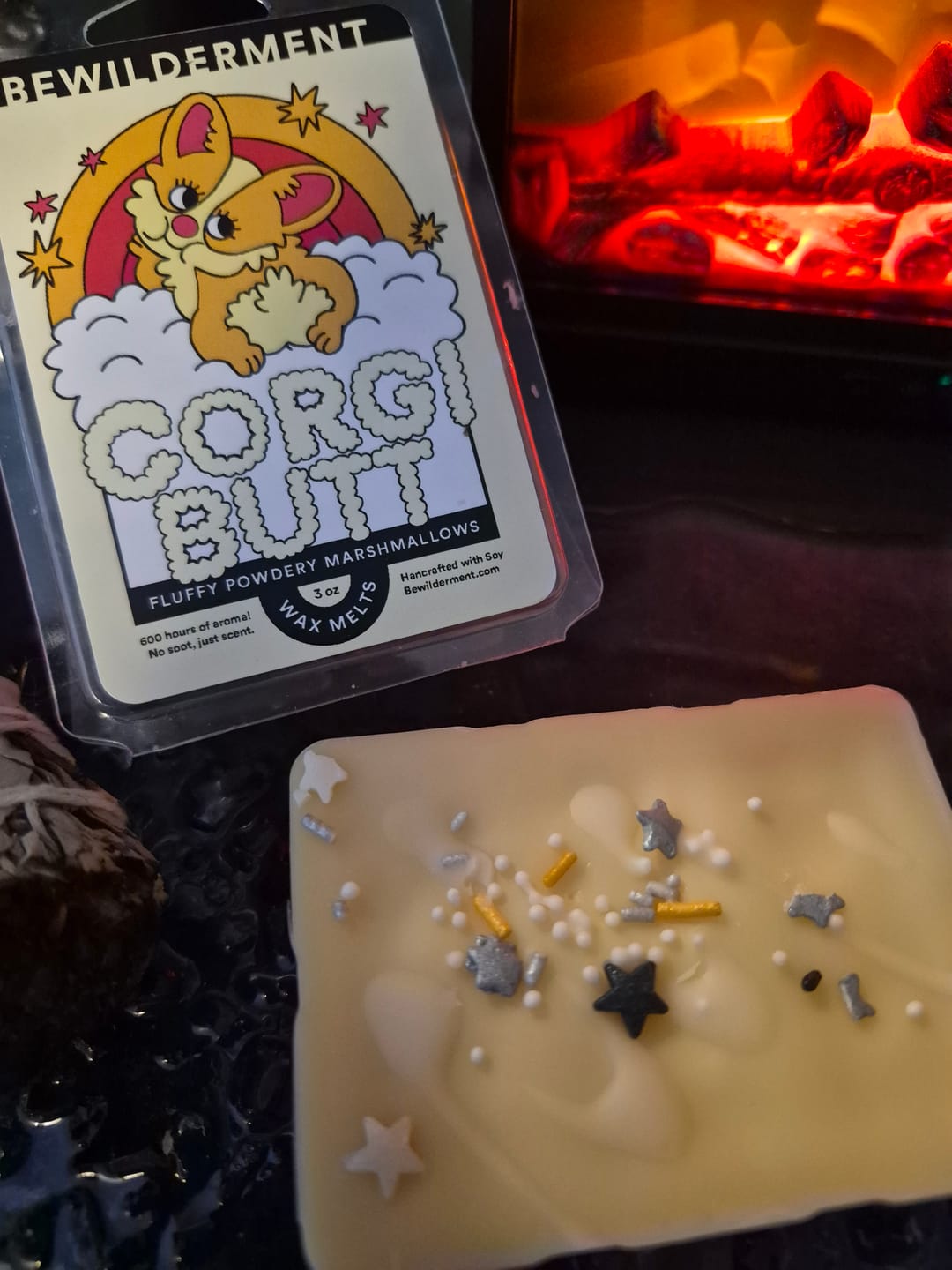 Customer photo review of Corgi Butt Wax Melts