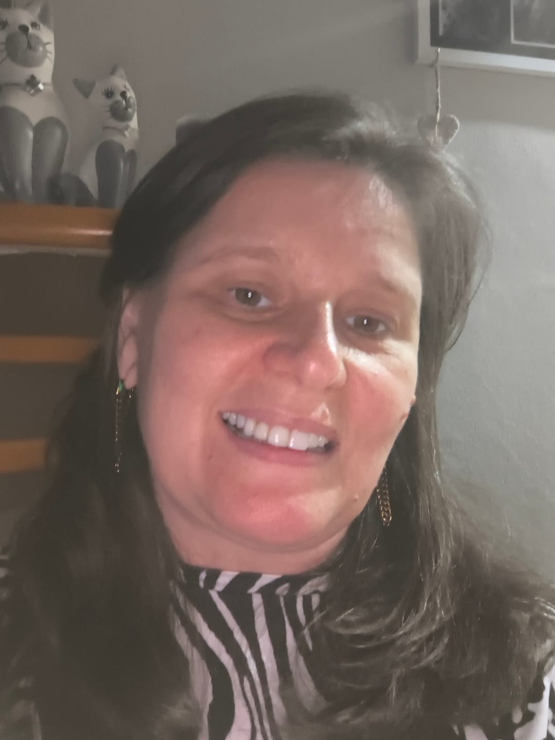 Customer photo review of Brinco Corrente Elisabeth Zircônia Esmeralda Banhado em Ouro 18K