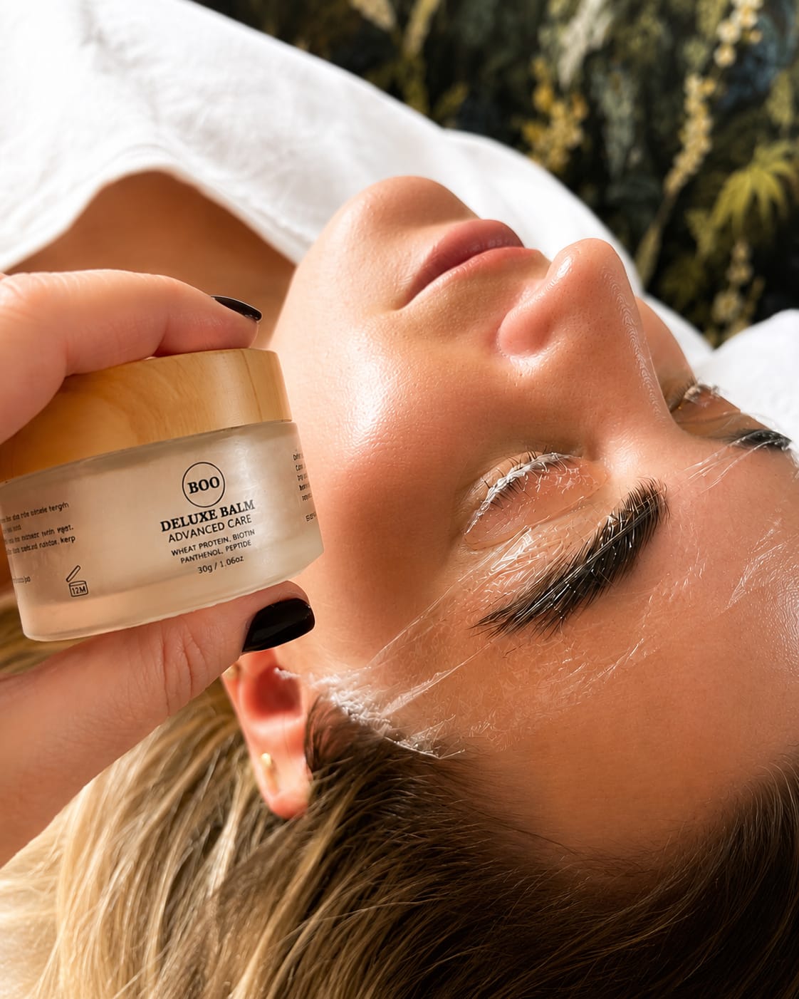 Customer photo review of Deluxe Lash & Brow Balm