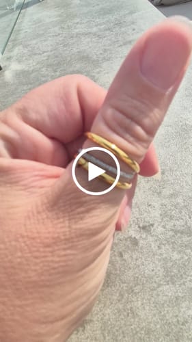 Customer video review of Navae Birthstone Ring