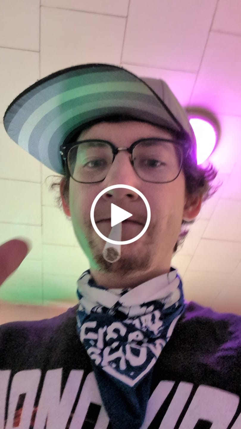 Customer video review of PEACHES N' KREAM