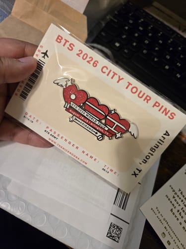 Customer photo review of (PREORDER ROUND 2) BTS 2026 City Tour Pin - USA Only