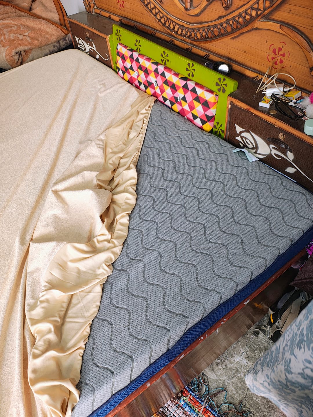 Customer photo review of Flo Aloe Vera Gel Infused Waterproof Mattress Protector