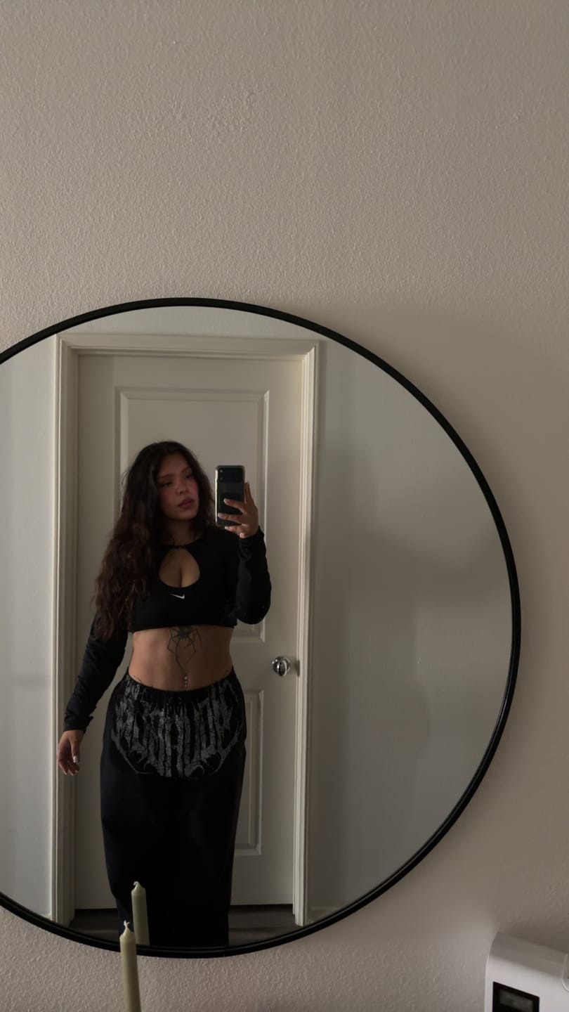 Customer photo review of 2079 - Dark Wave Joggers