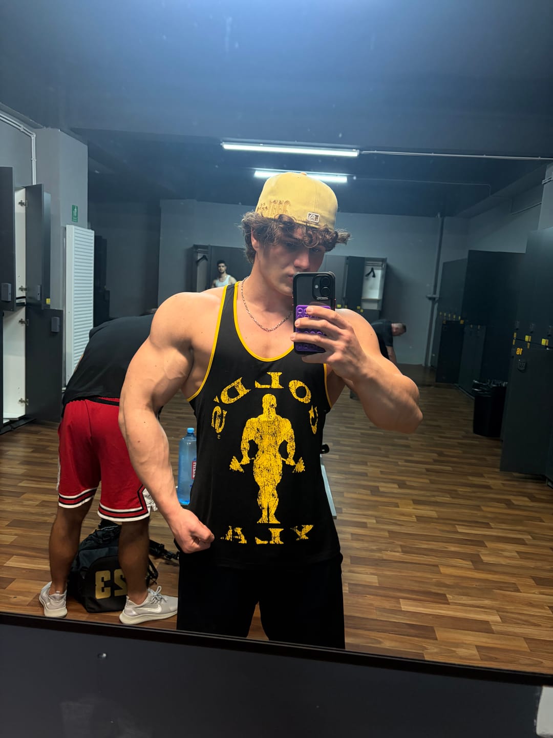 Customer photo review of 3014 - Golds Gym Classic Stringers