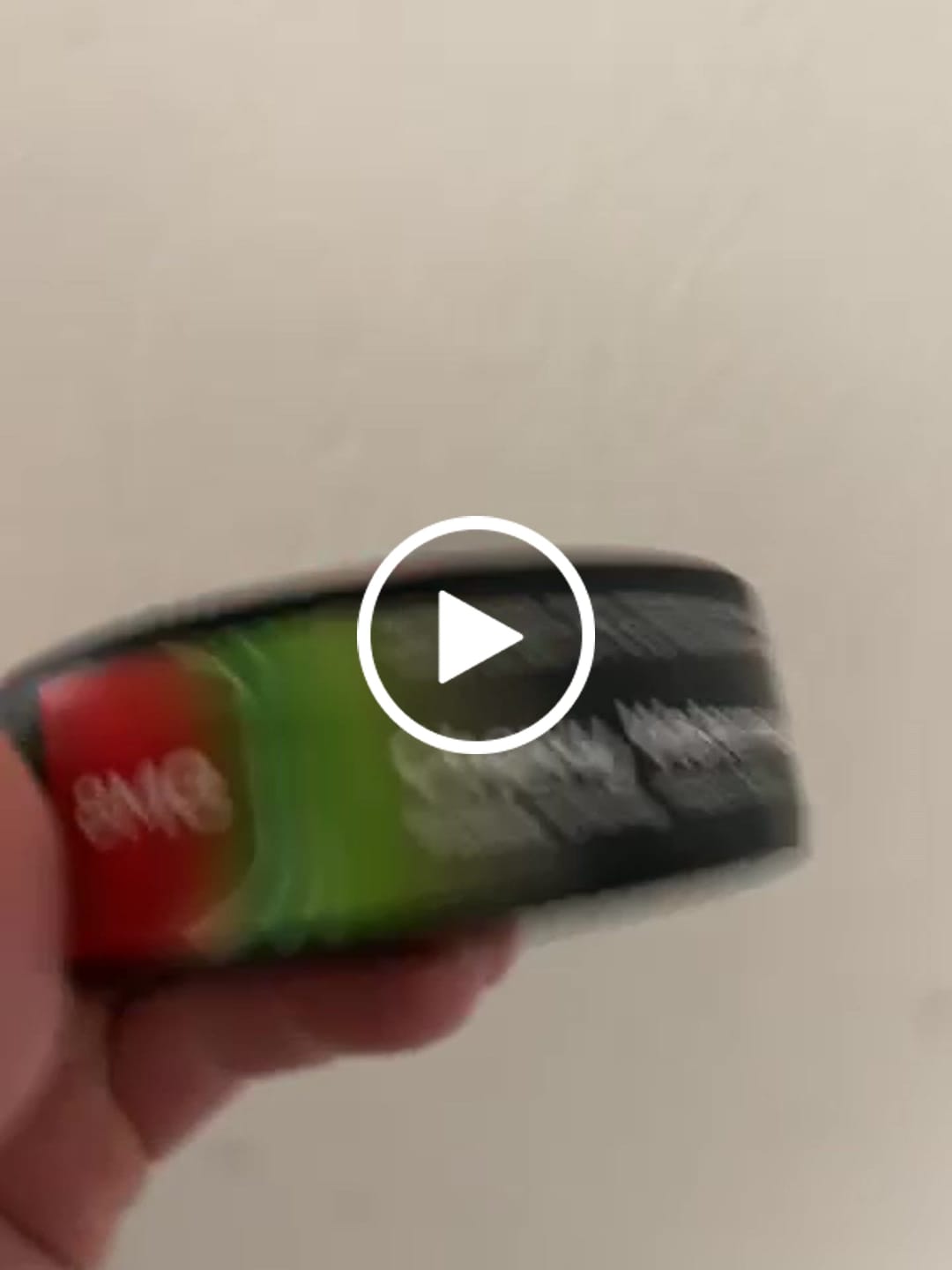 Customer video review of Moist Nicotine Pouches