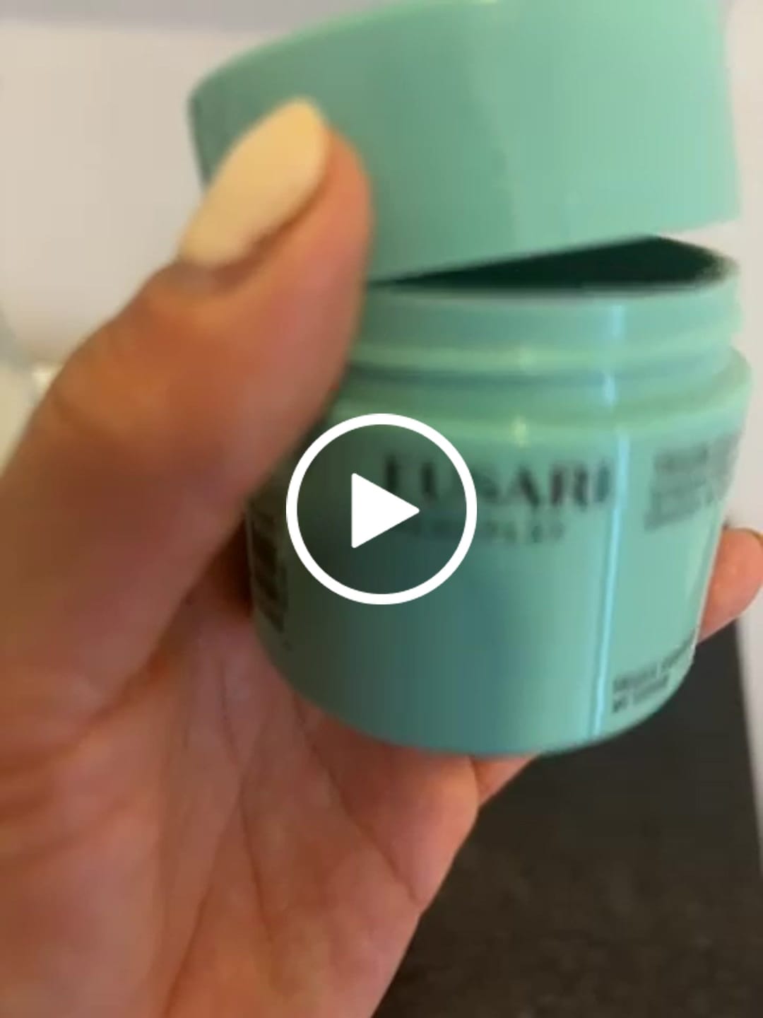 Customer video review of Menoplay: The menopause supplement you deserve