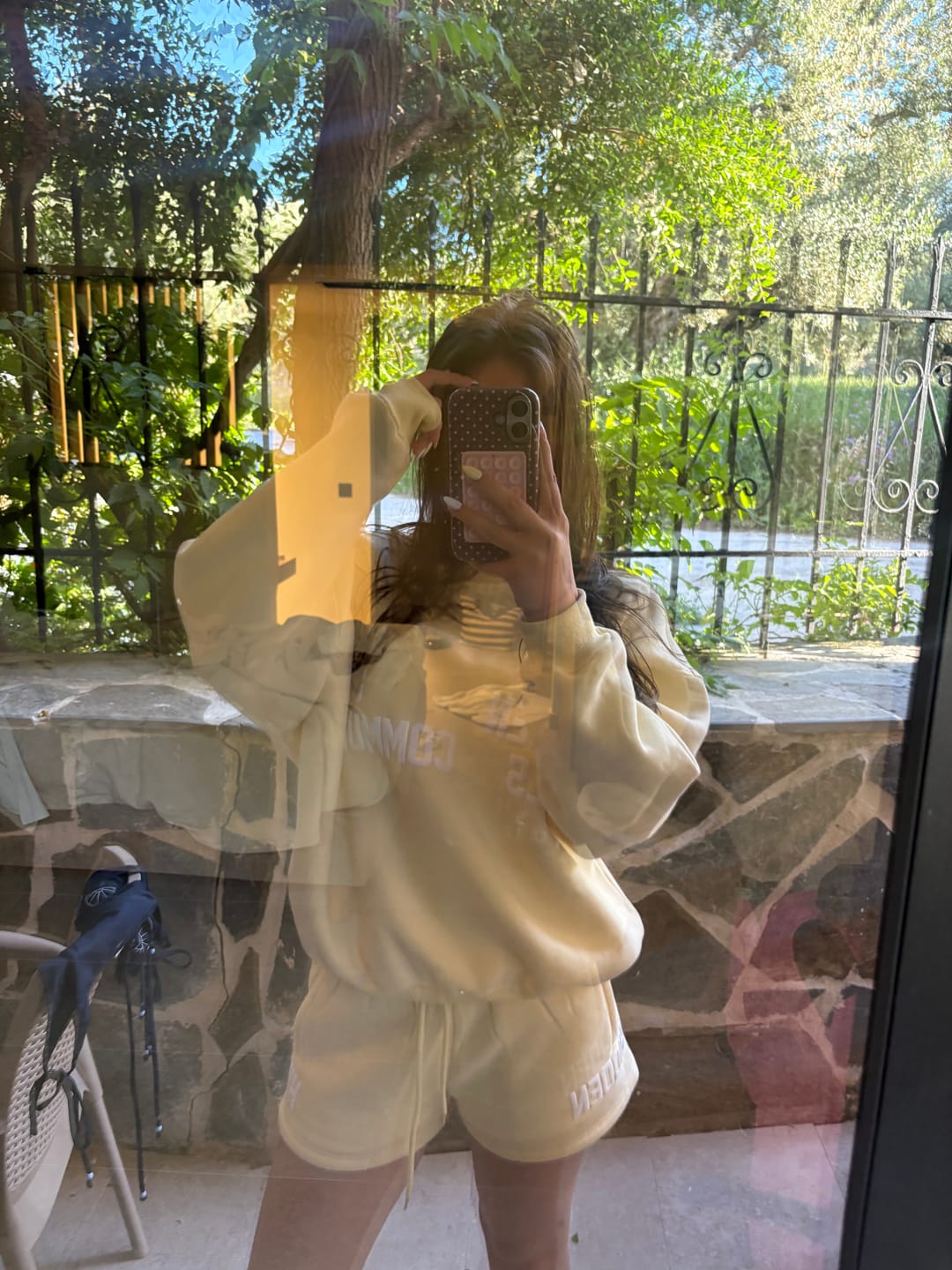Customer photo review of GATED COMMUNITY SHORTS BUTTER YELLOW