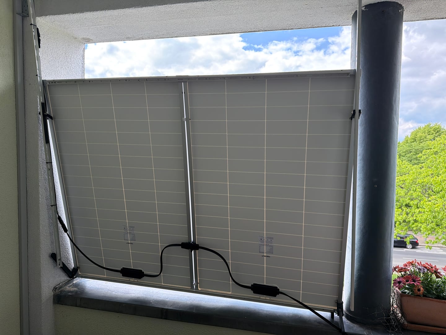 Customer photo review of Ray Lite Balkonkraftwerk 200W~1200W