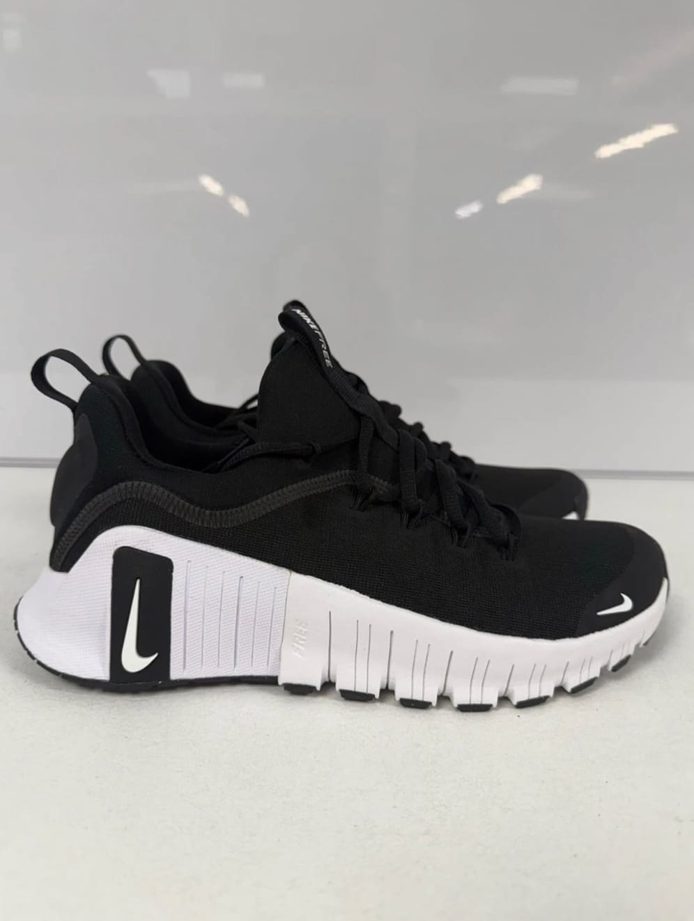Customer photo review of Nike Free Metcon 6 Negro Blanco | Entrenamiento