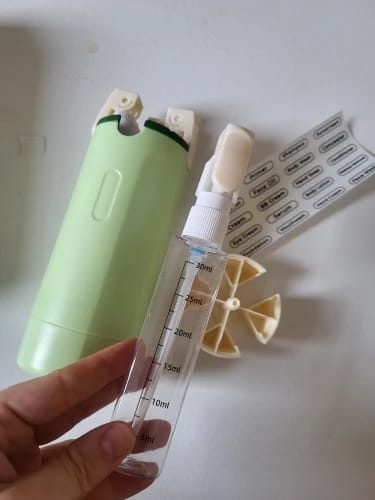 Customer photo review of Jabonera 4 en 1