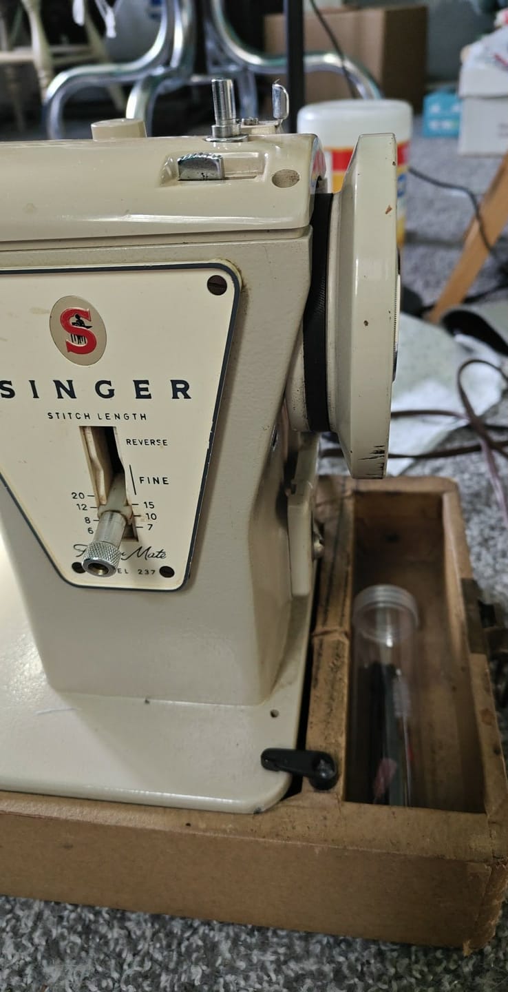 Customer photo review of Motor V Belt (13 3/4"), Singer #196388
