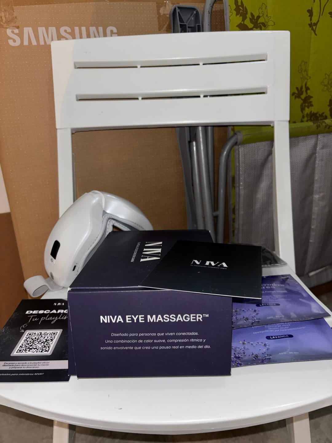 Customer photo review of NivaEyeMassager® Masajeador Ocular Relajante