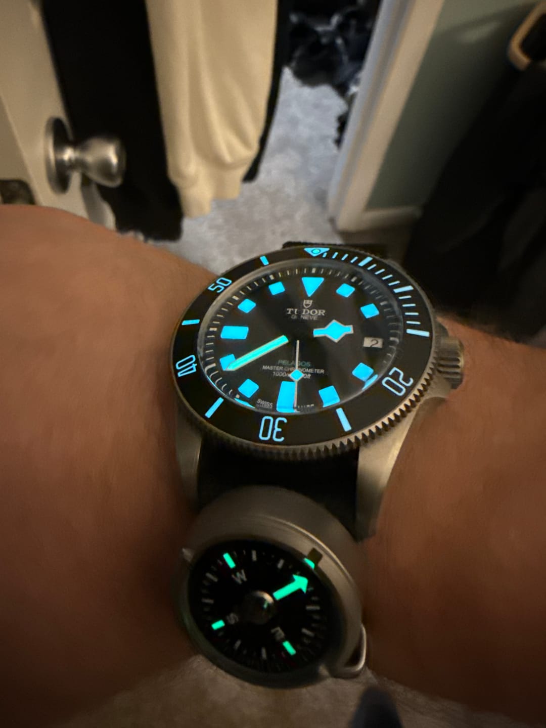 Customer photo review of W.O.E. Submersible Wrist Compass 2.0