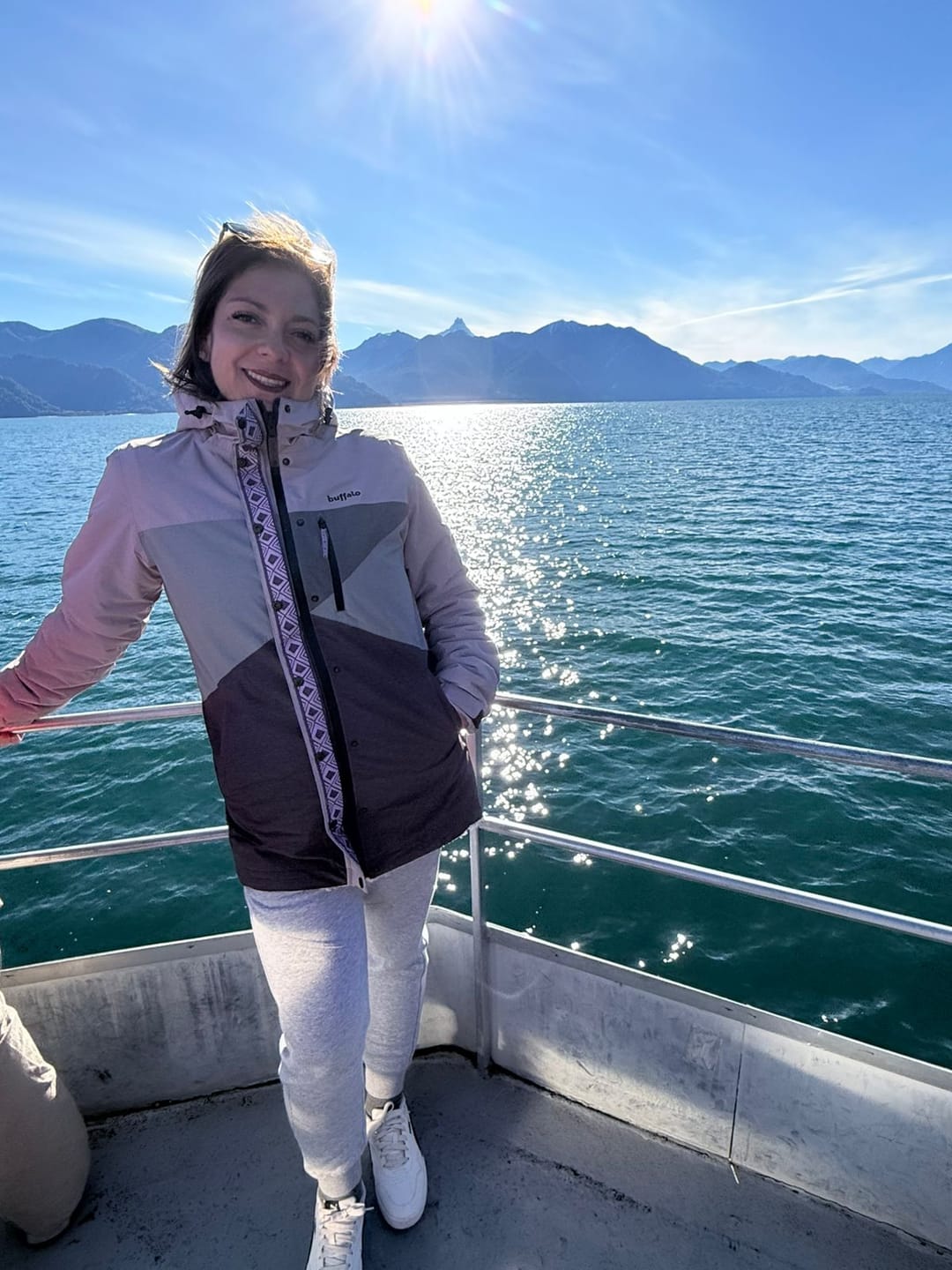 Customer photo review of Parka Impermeable Reversible Camaleon 2 Mujer