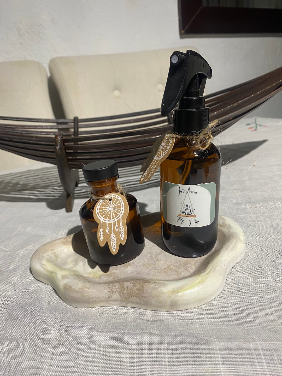 Customer photo review of Mikado 50 ml difusor vidrio ámbar curvo con tap. varillas n.