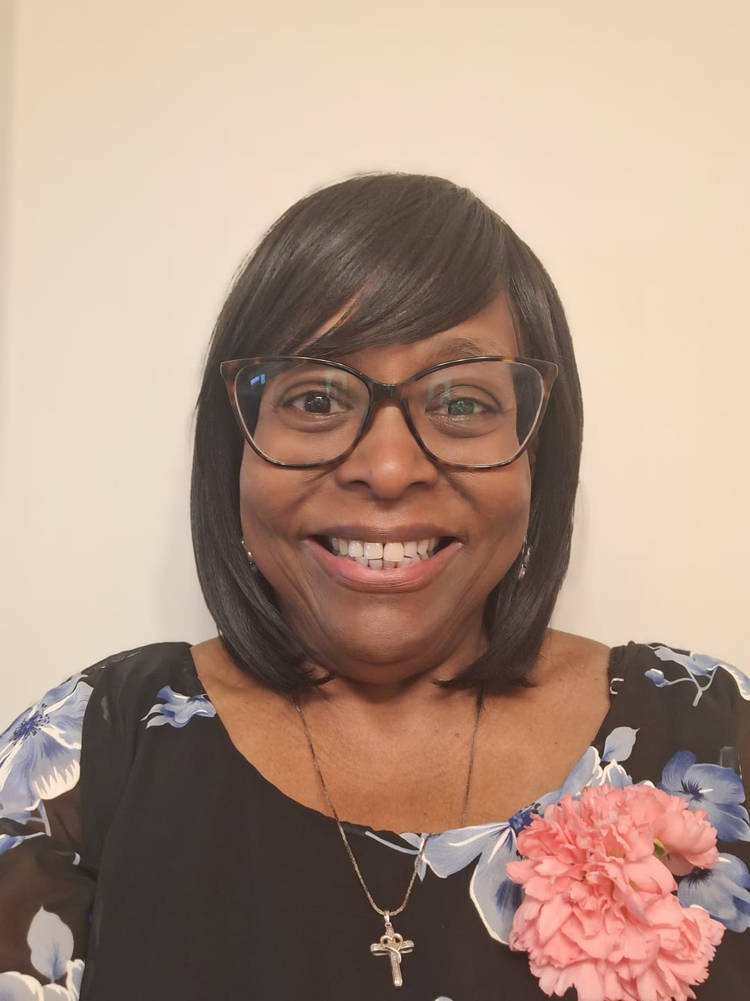 Customer photo review of Freetress Equal Full Wig - LITE 002