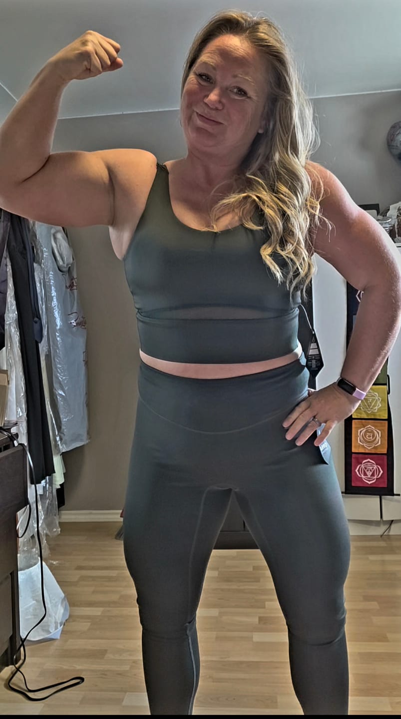 Customer photo review of Onset Legging