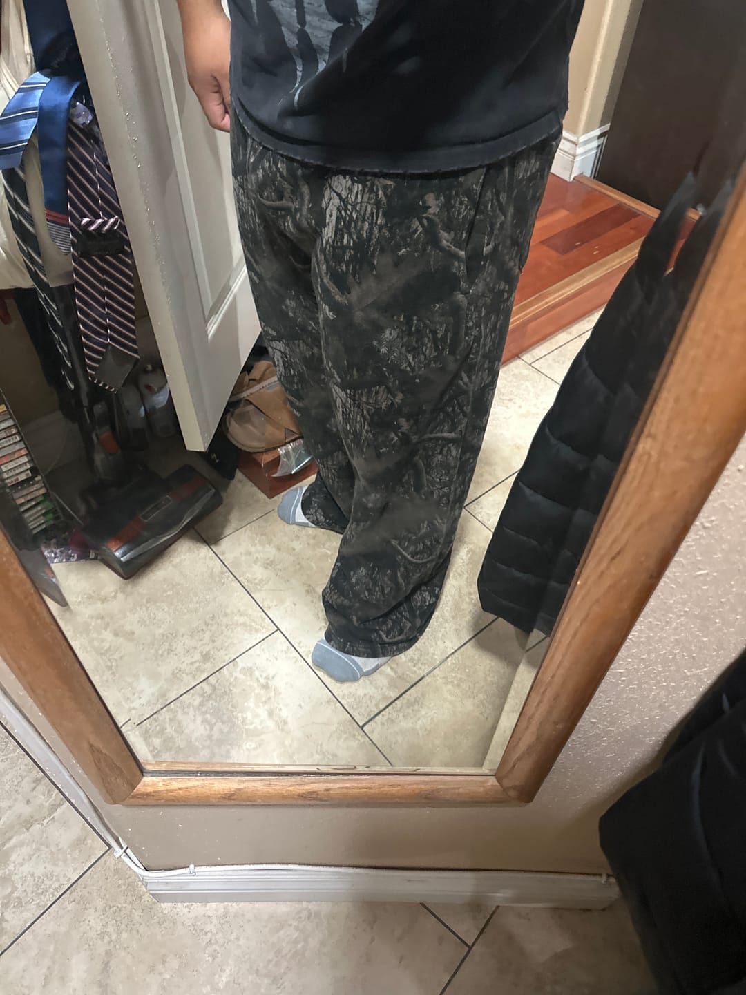 Customer photo review of 2133 - Tree Camo Baggy Sweats