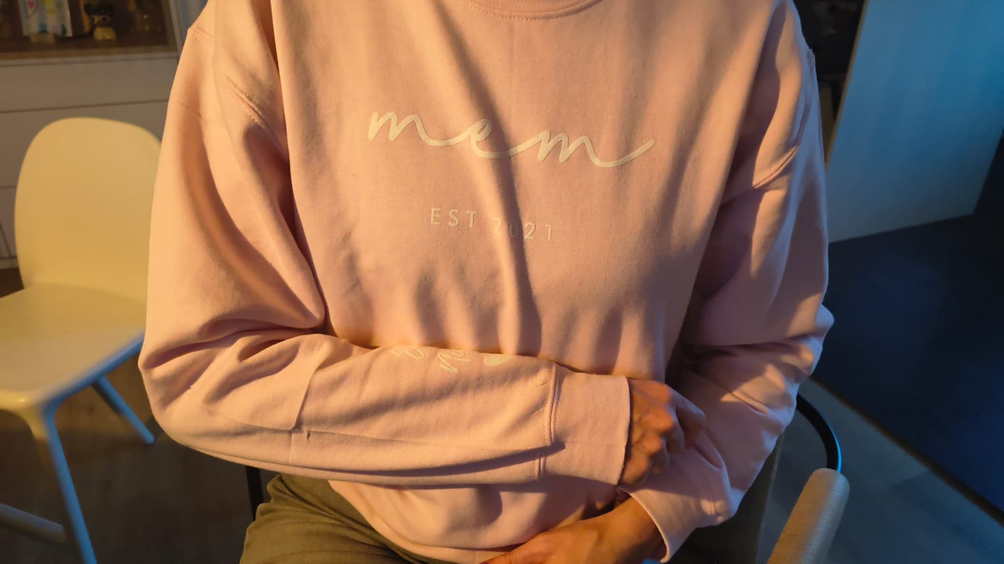 Customer photo review of Beste Mama - Gepersonaliseerde trui met 3D opdruk voor mama met naam
