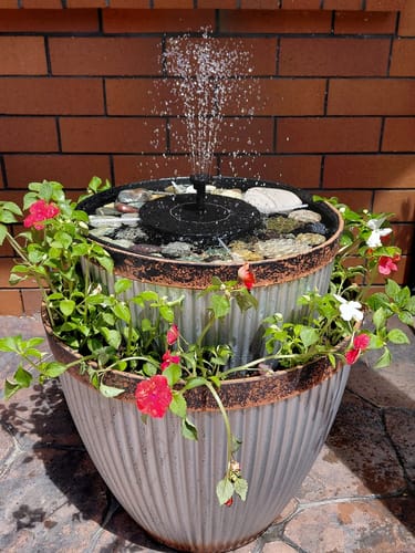 Customer photo review of AquaSonne™ | Solarbrunnen für den Garten