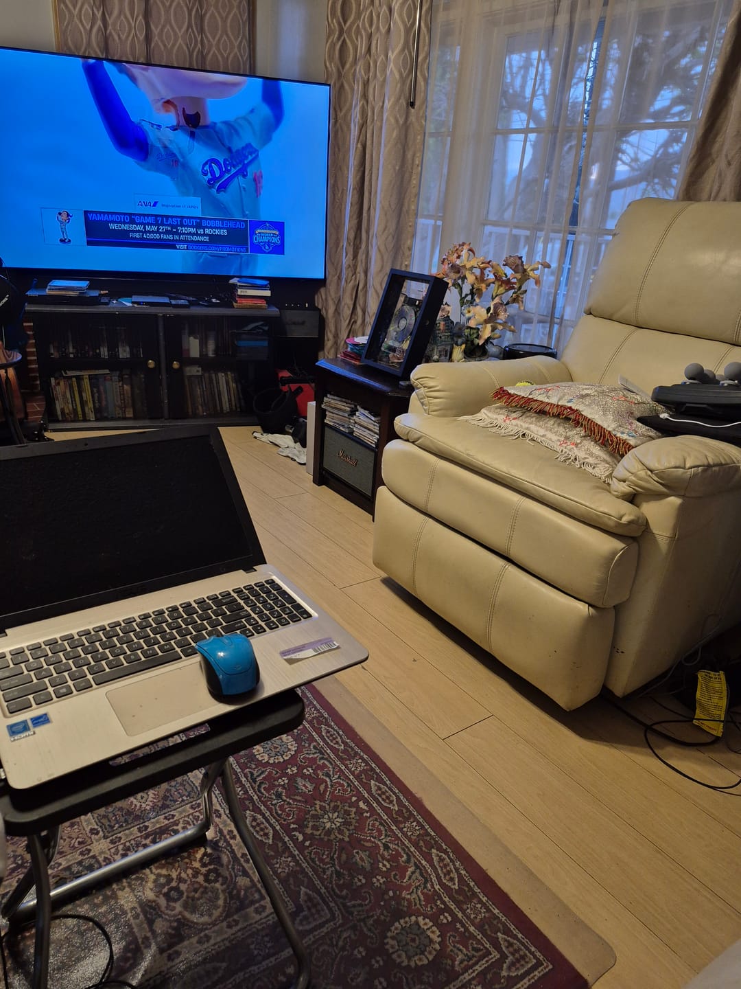 Customer photo review of M1 Music Frame CD Player