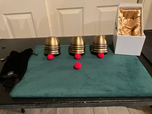 Customer photo review of [US Warehouse] Artistic Combo Cups and Balls Set by TCC