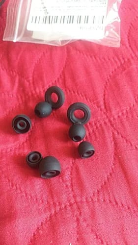Customer photo review of Noise-Reduction Earplugs - Mint Green