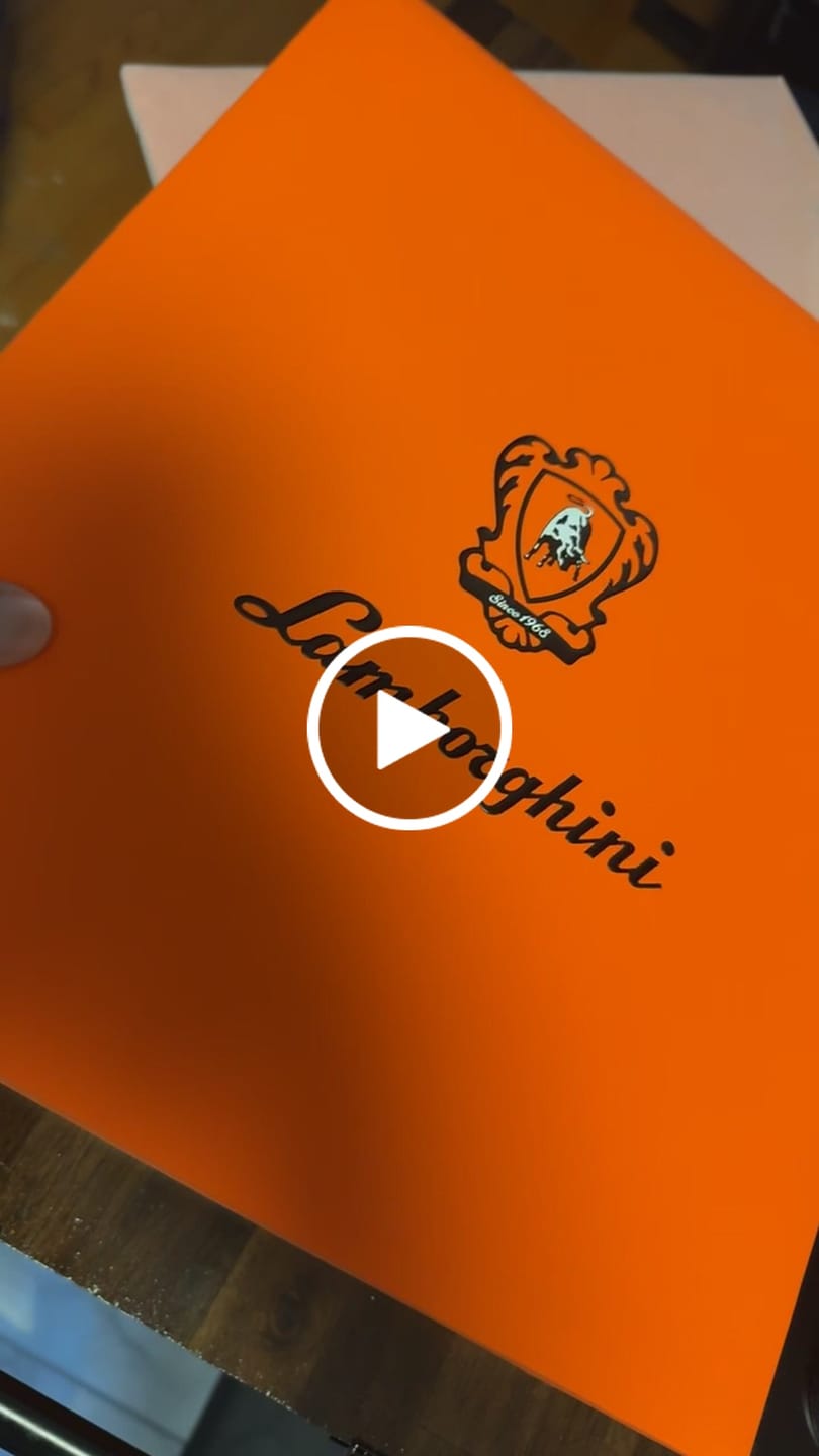 Customer video review of Lamborghini Oro Vino Spumante with Gift Set (2026)