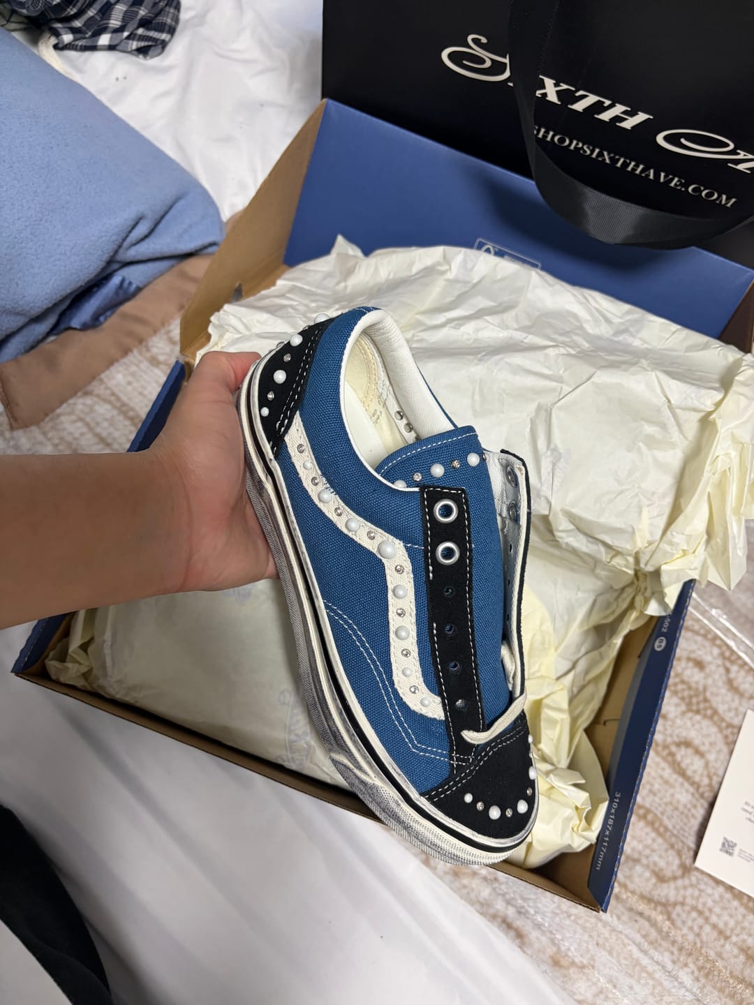 Customer photo review of Old Skool 36 LX Pearlized Pack Black Navy