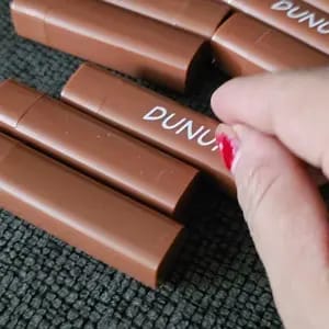 Customer photo review of Set di rossetti opachi cremosi – Alta pigmentazione, lunga durata e impermeabili (effetto non seccante)