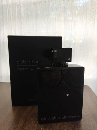 Reseña con foto de un cliente sobre Perfume Armaf Club de Nuit Intense Man 200ml EDP