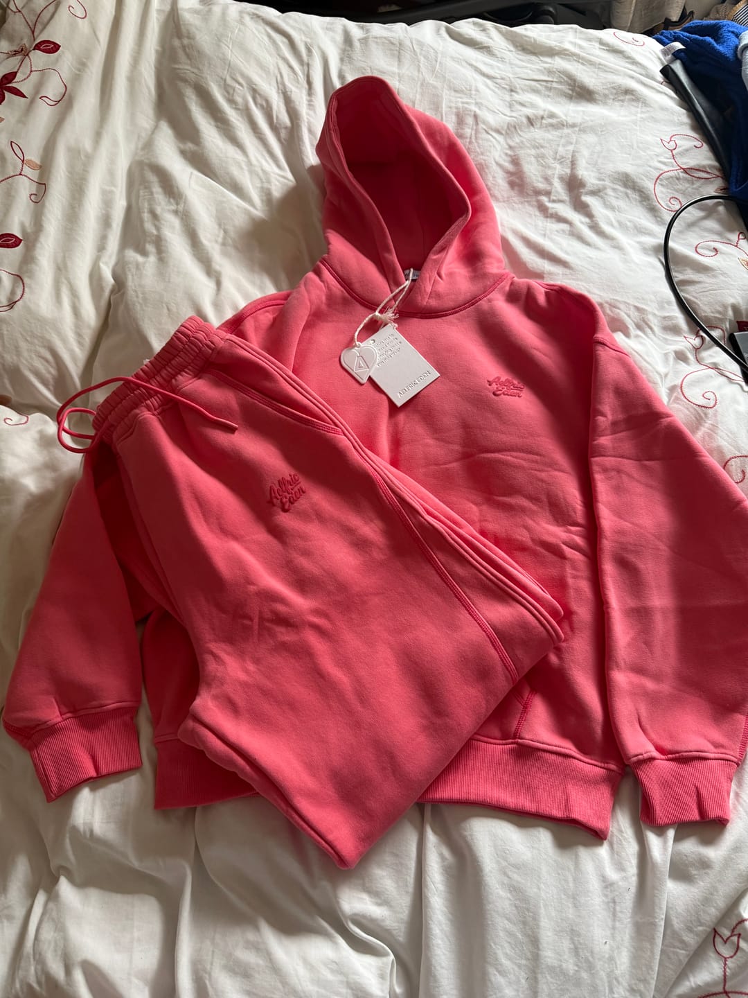 Customer photo review of Soufflé Baggy Hoodie Set