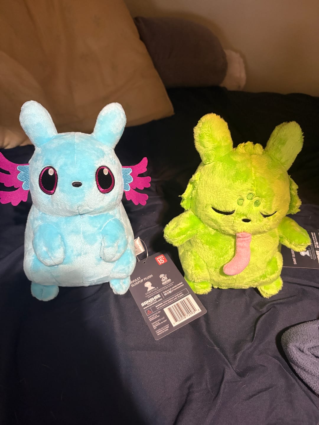 Customer photo review of Rain World - Saint Slugpup Plush