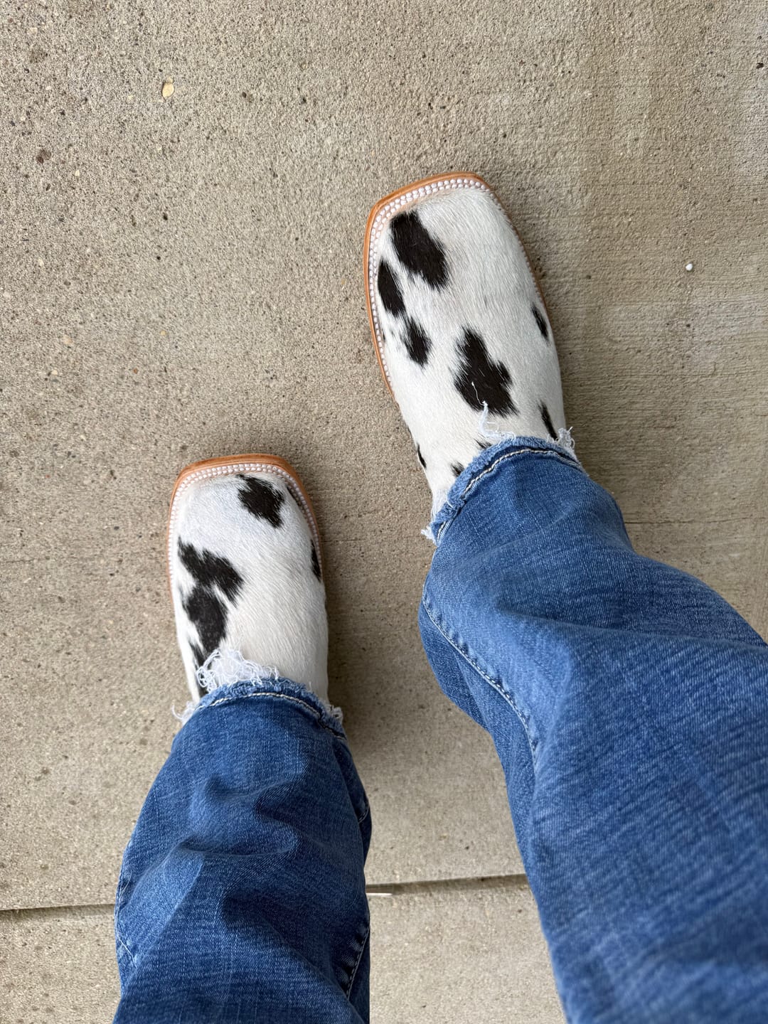 Customer photo review of Women's Ankle Boot Cowhide