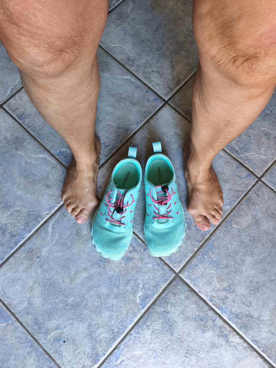 Customer photo review of WolfPaw - Barefoot Chaussures