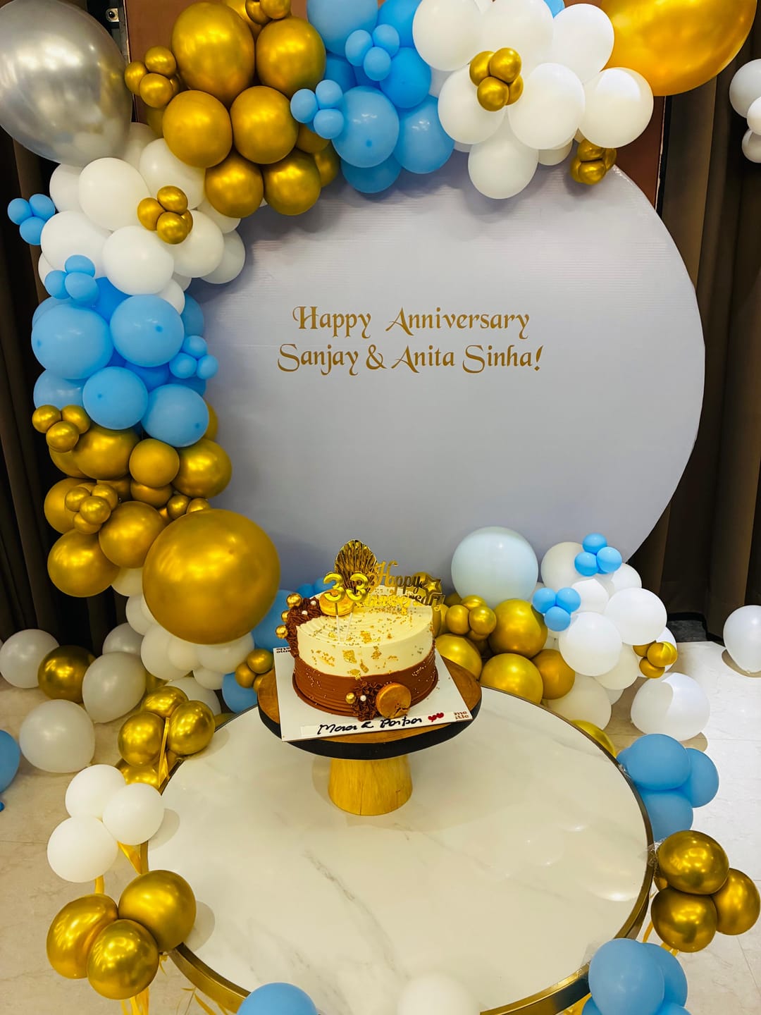 Customer photo review of Golden cake for boyfriend birthday