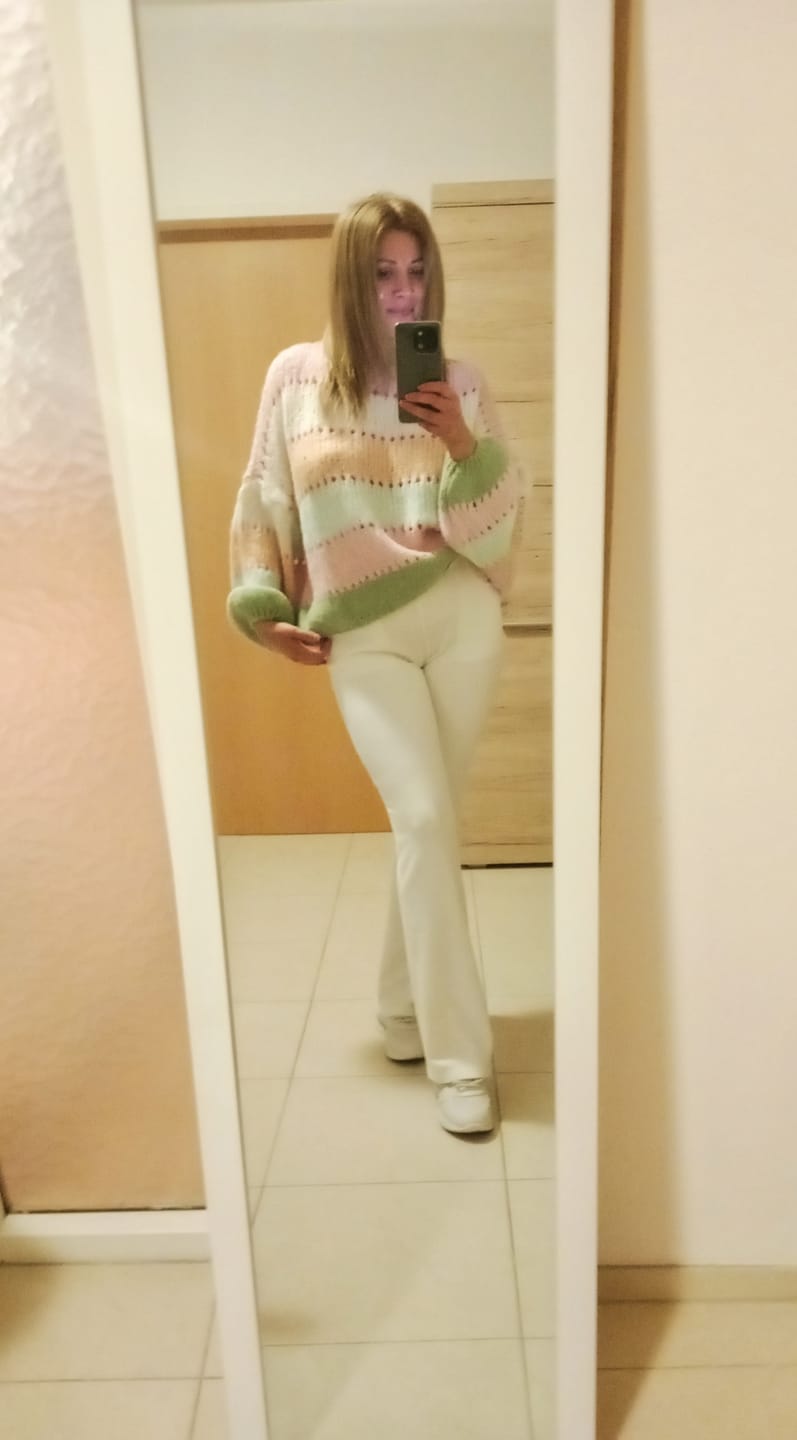 Customer photo review of Oversized Cardigan Short "CozyGlam"
