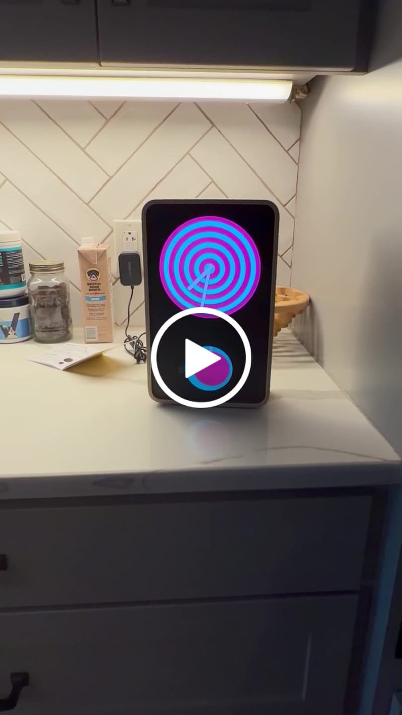 Customer video review of Klydoclock