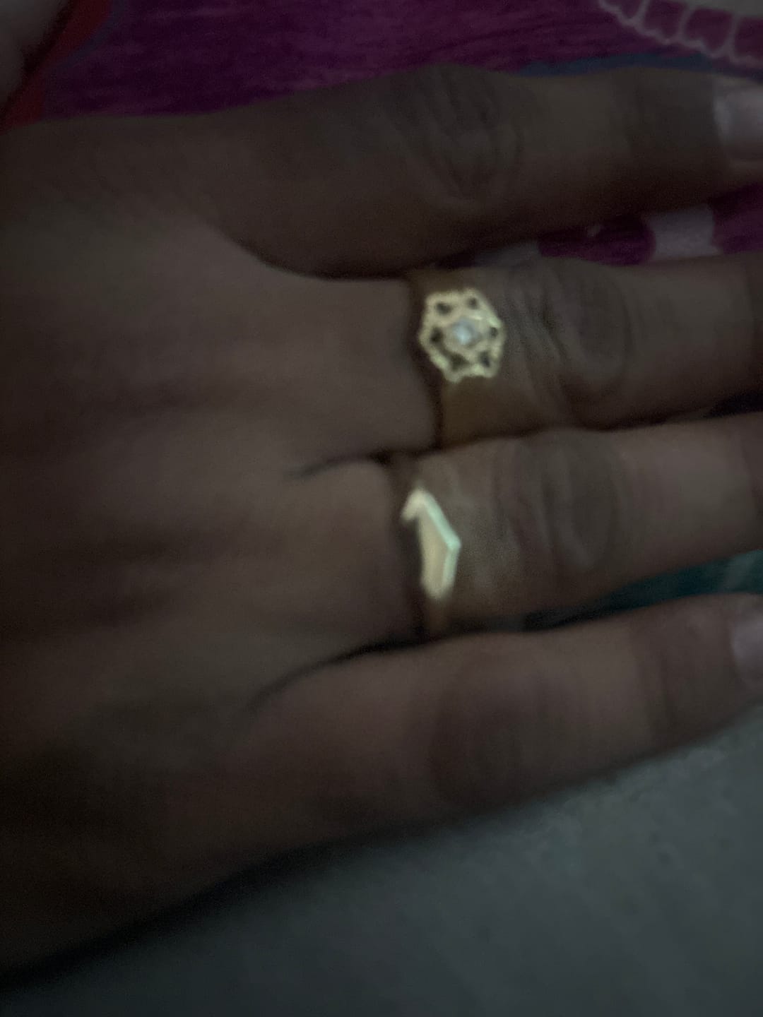 Customer photo review of Sleek Heart Ring