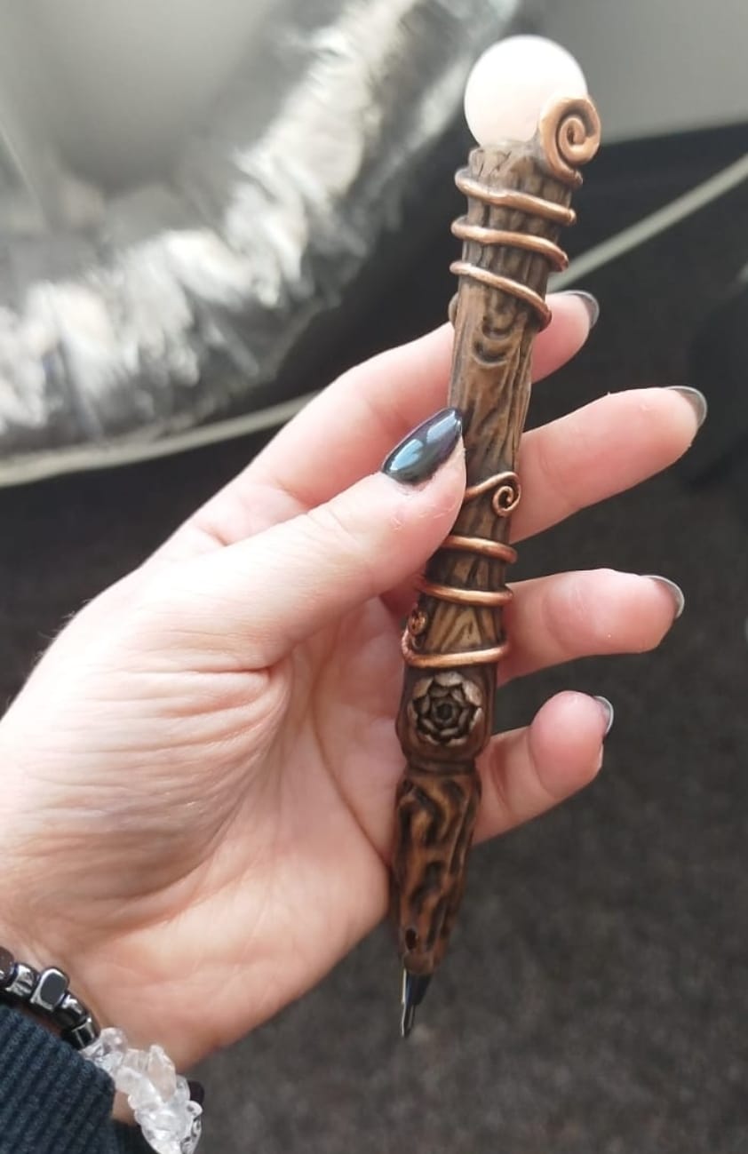 Customer photo review of Zauberstab Stift – Magischer Kugelschreiber mit Stein