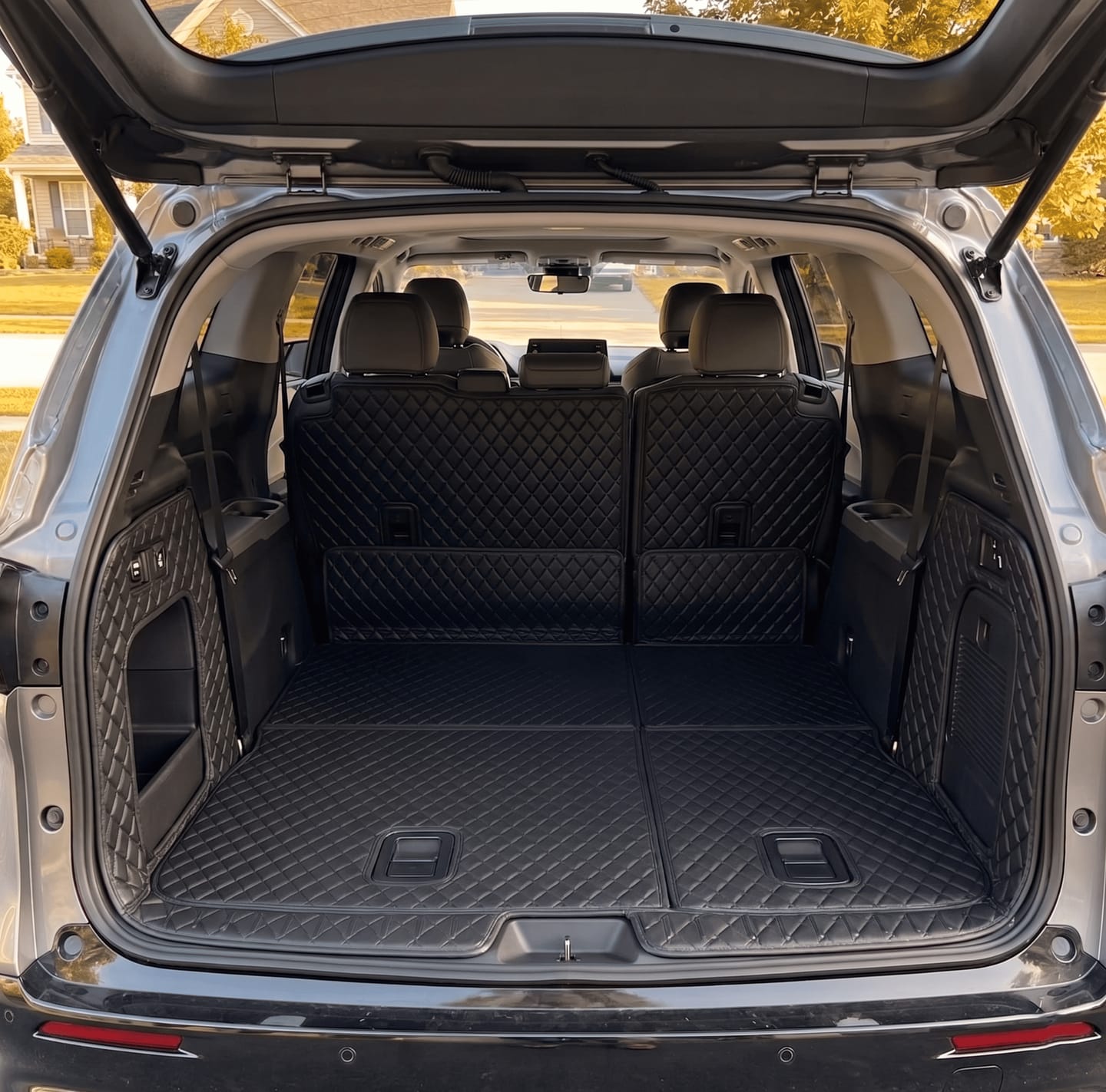 Customer photo review of All-Weather  Custom Car Trunk Mat，Full Coverage Trunk Liner