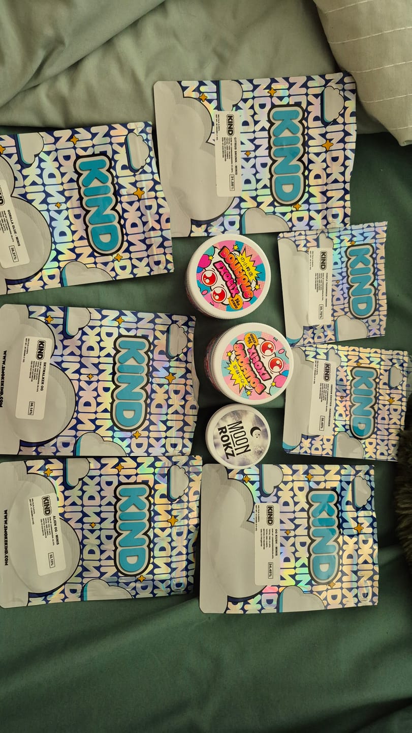 Customer photo review of Indoor Exotics - Hashburger - 4 Grams - Indica