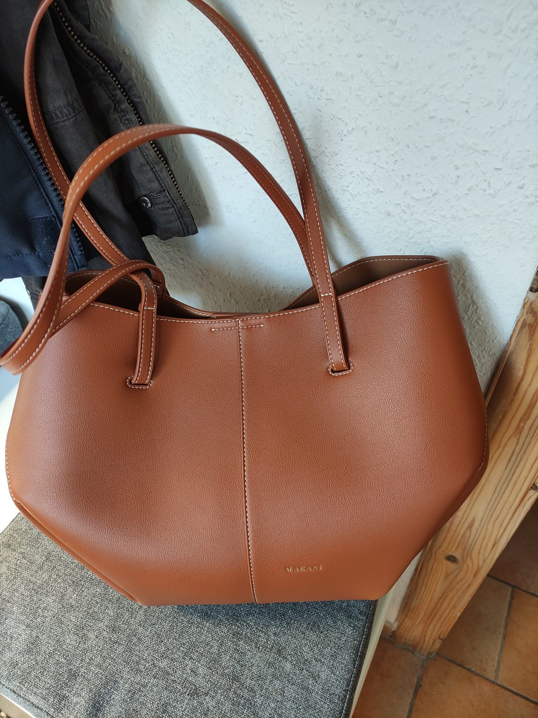 Customer photo review of EMALIA - CAMEL