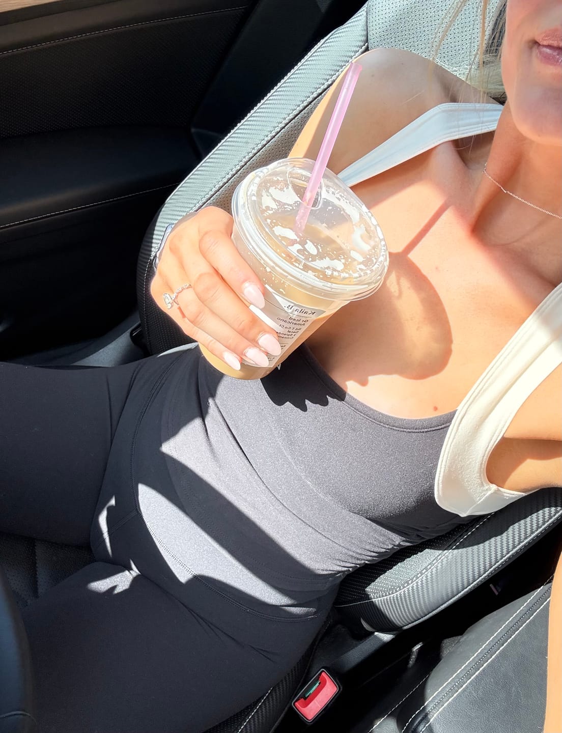 Customer photo review of [PREORDER] The Sculpt Tank / Black-Cherry