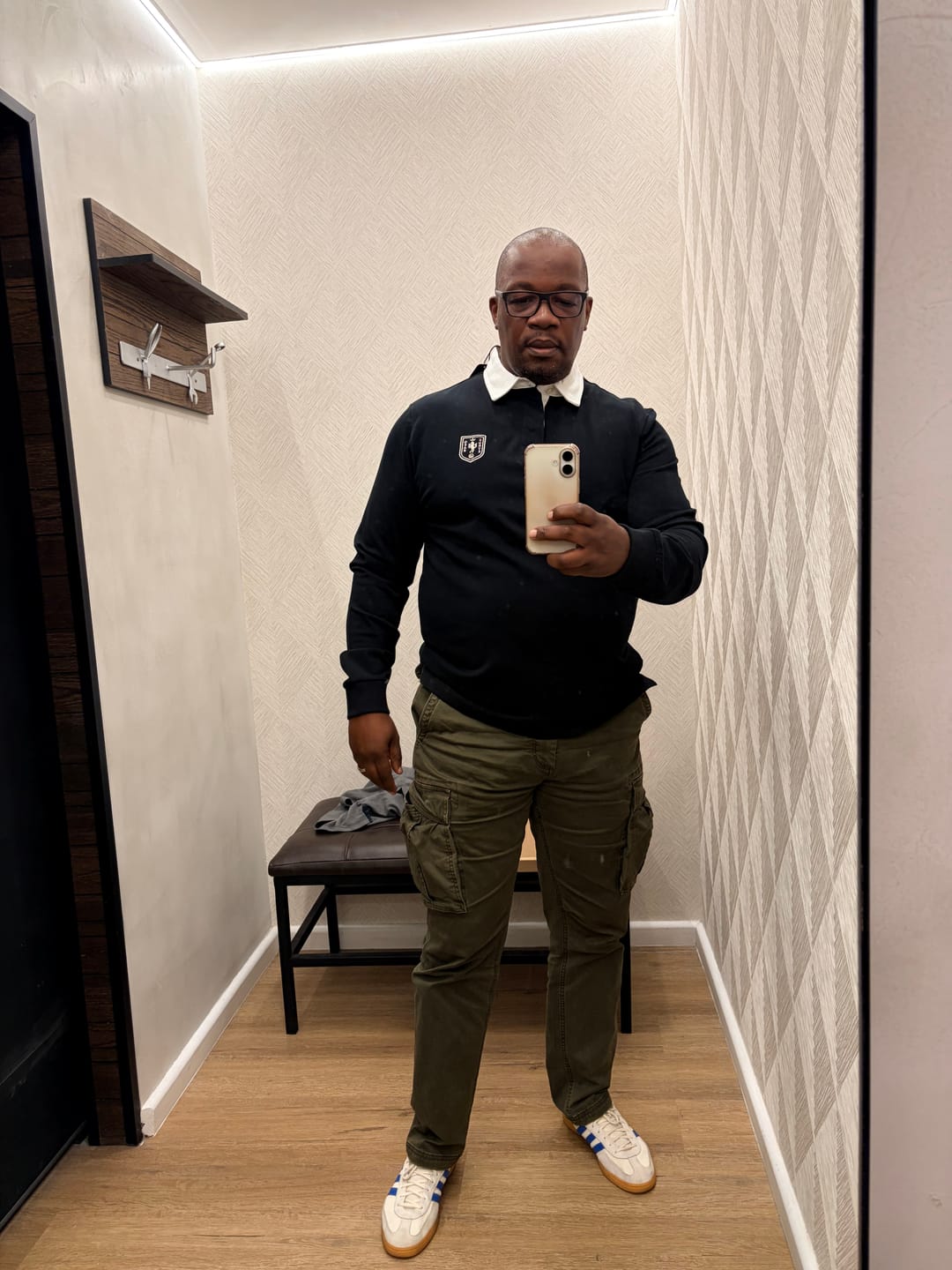 Customer photo review of Legend Rugby Jersey Black