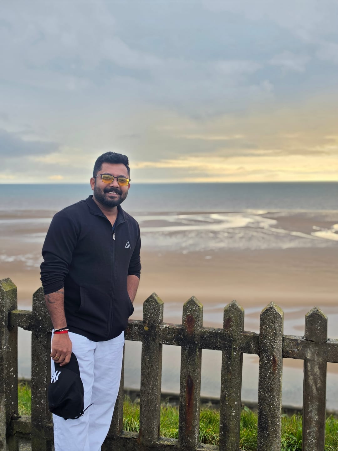 Customer photo review of Jensen Magnetic Clip-on | Black Frame